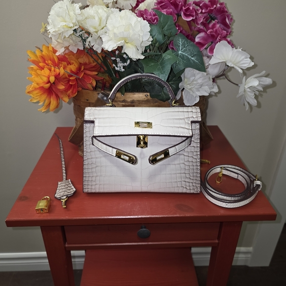 Himalayan Style Mini Bag - Picture 4 of 4